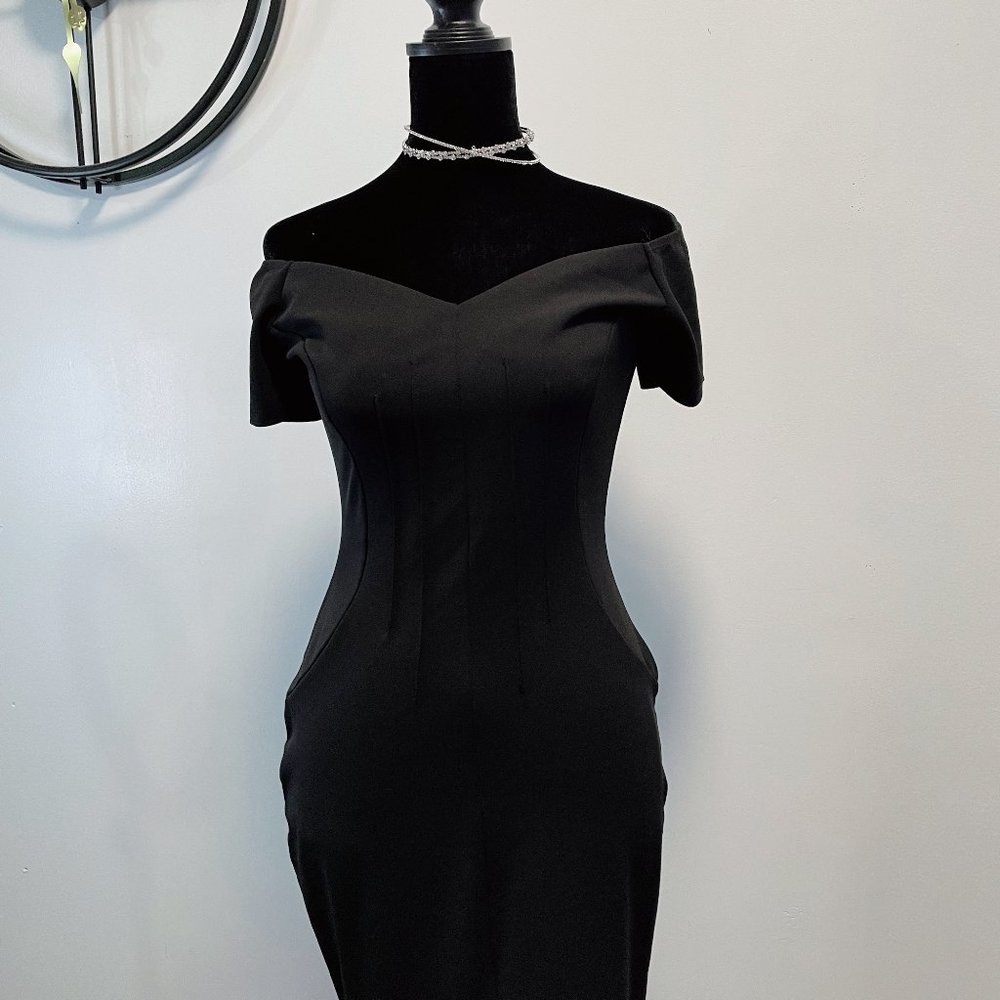 Elegant Long Off-the-shoulder Split Dress